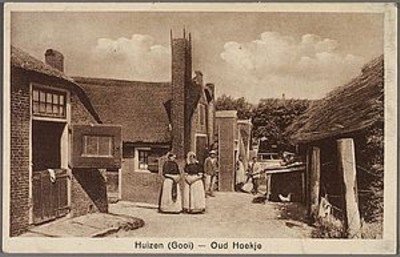 Een oud hoekje in Huizen